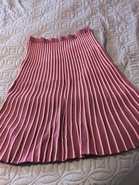 Gudrun Sjoden Pink Pleated Knit Skirt